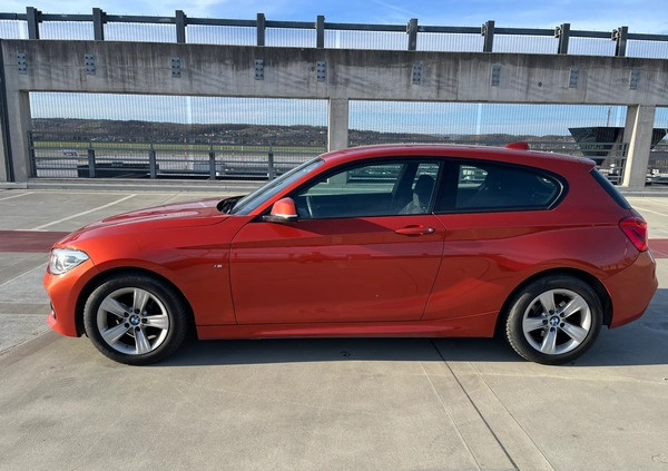 BMW Seria 1 cena 77000 przebieg: 66000, rok produkcji 2017 z Chrzanów małe 67